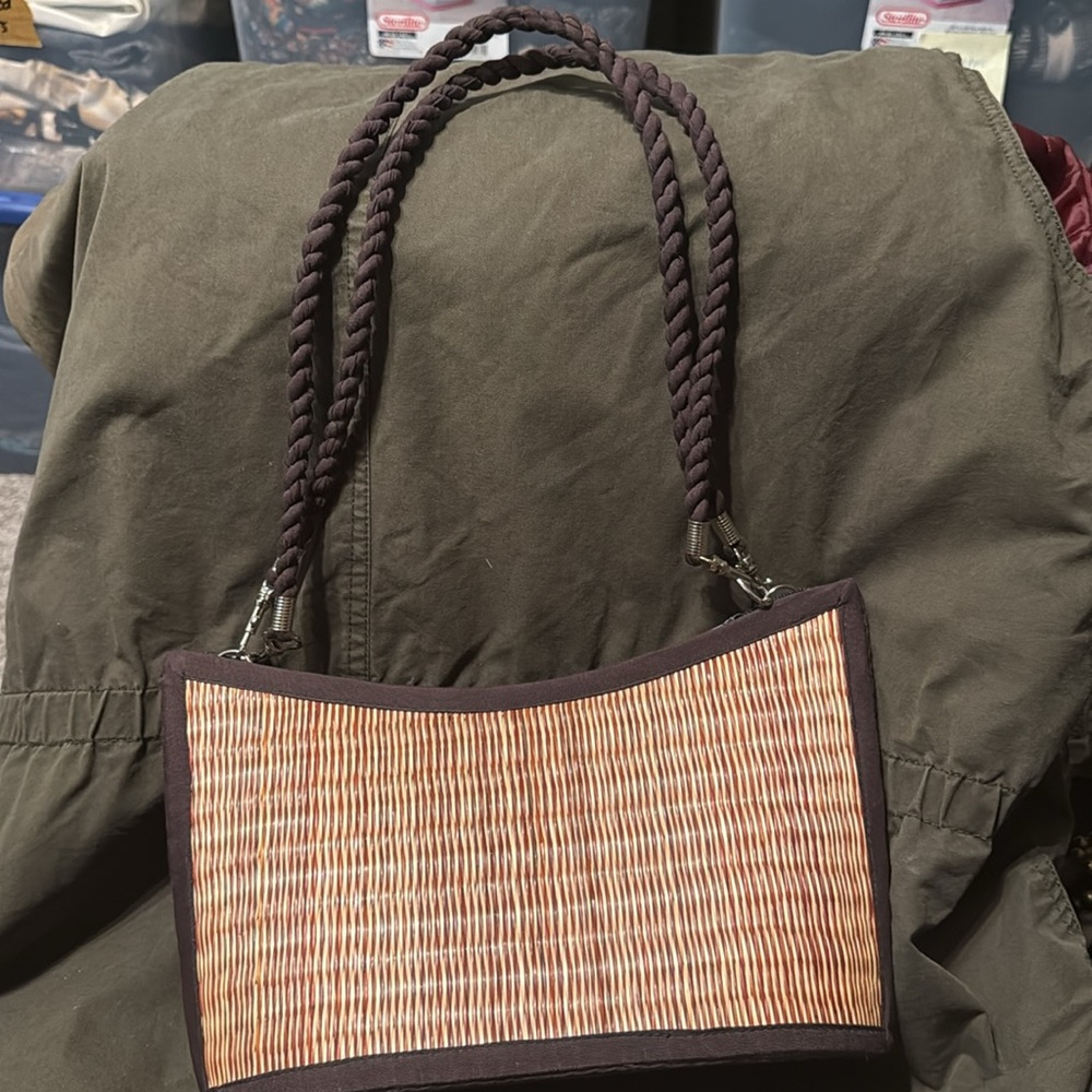 Baskets of Cambodia Purse - Picture 2 of 15